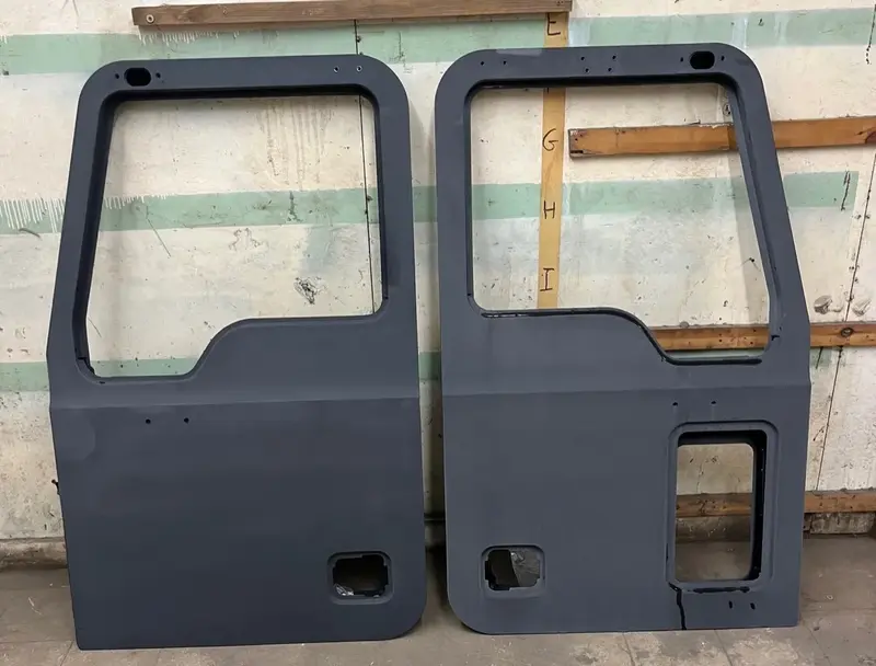Mack PI/AN/GR Series Door Shells - Image 1