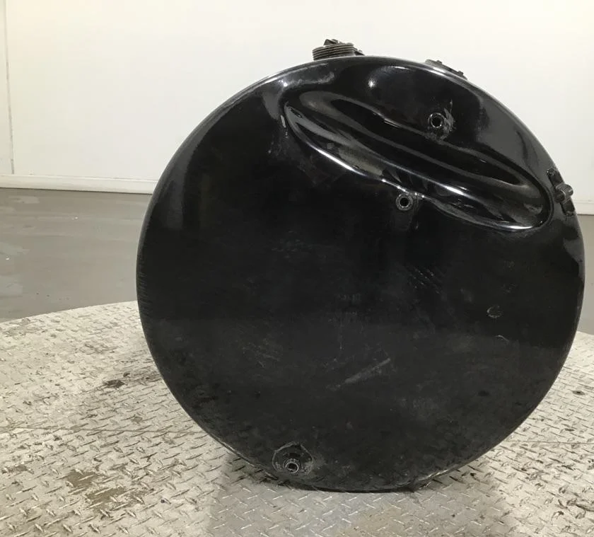 Mack Reversible Fuel Tank - Image 3