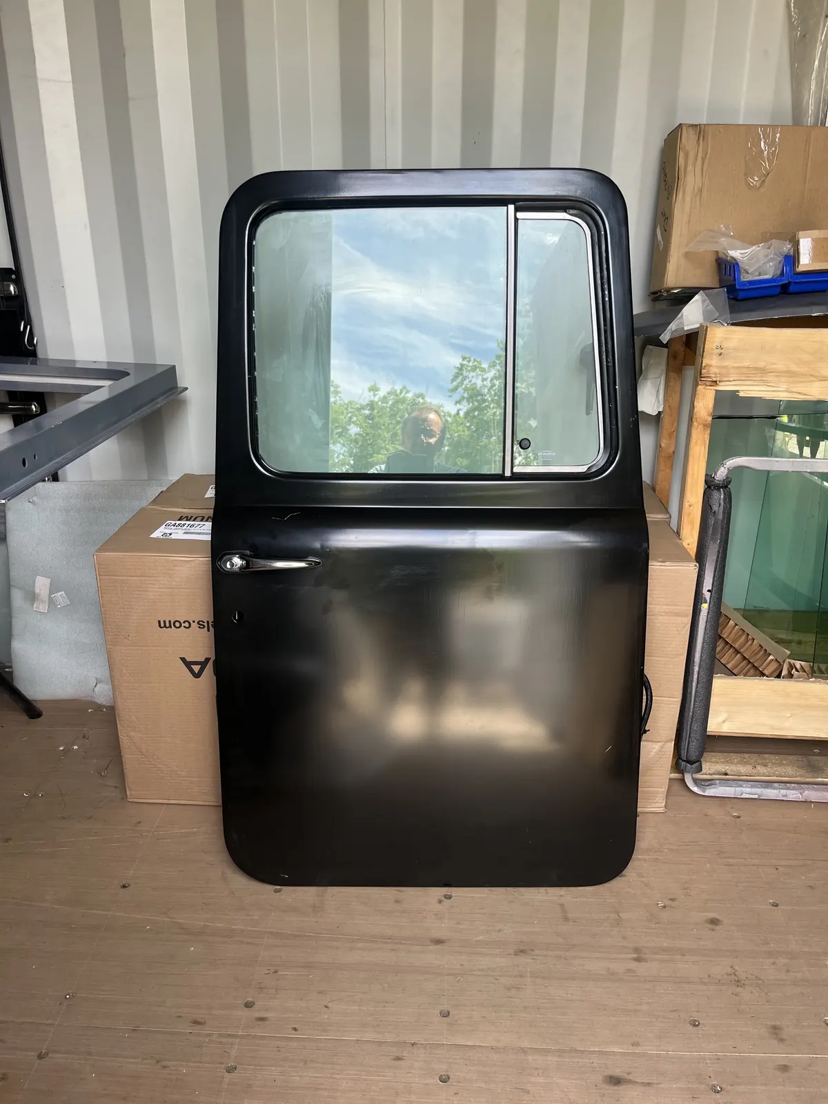 Mack R Series Right Side Door — Complete - Image 1